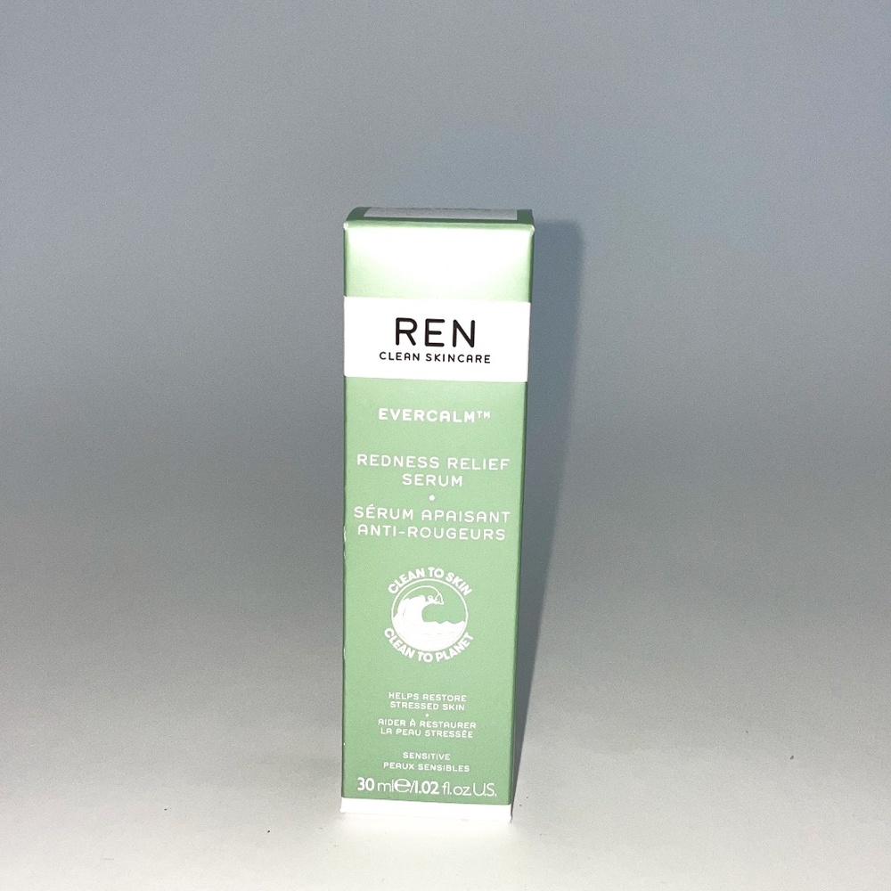 REN Clean Skincare Evercalm™ Redness Relief Serum - Picture 2 of 4